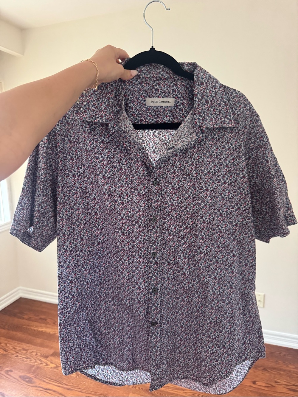 James Campbell Short-Sleeve Button-Down Shirt in Black and Purple Micro Floral